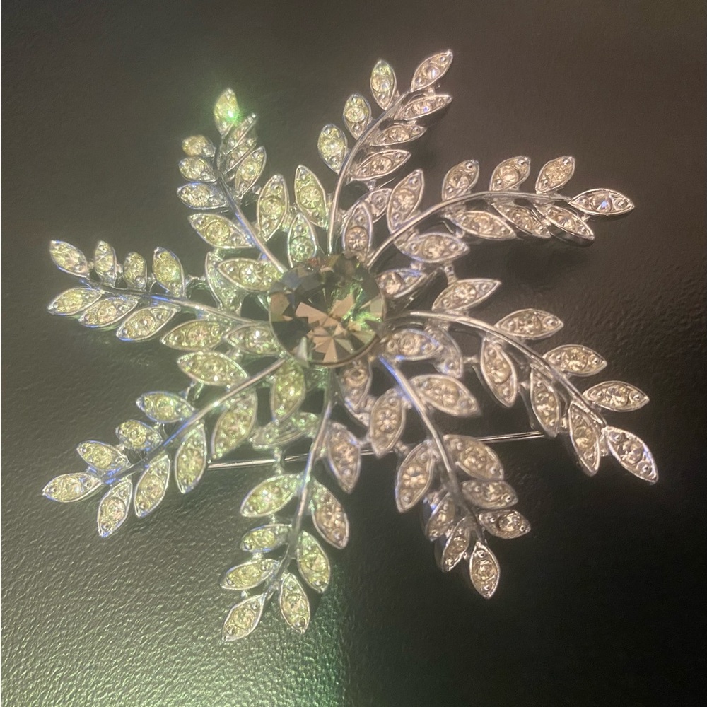 Sarah Coventry Evening Star Snowflake Brooch